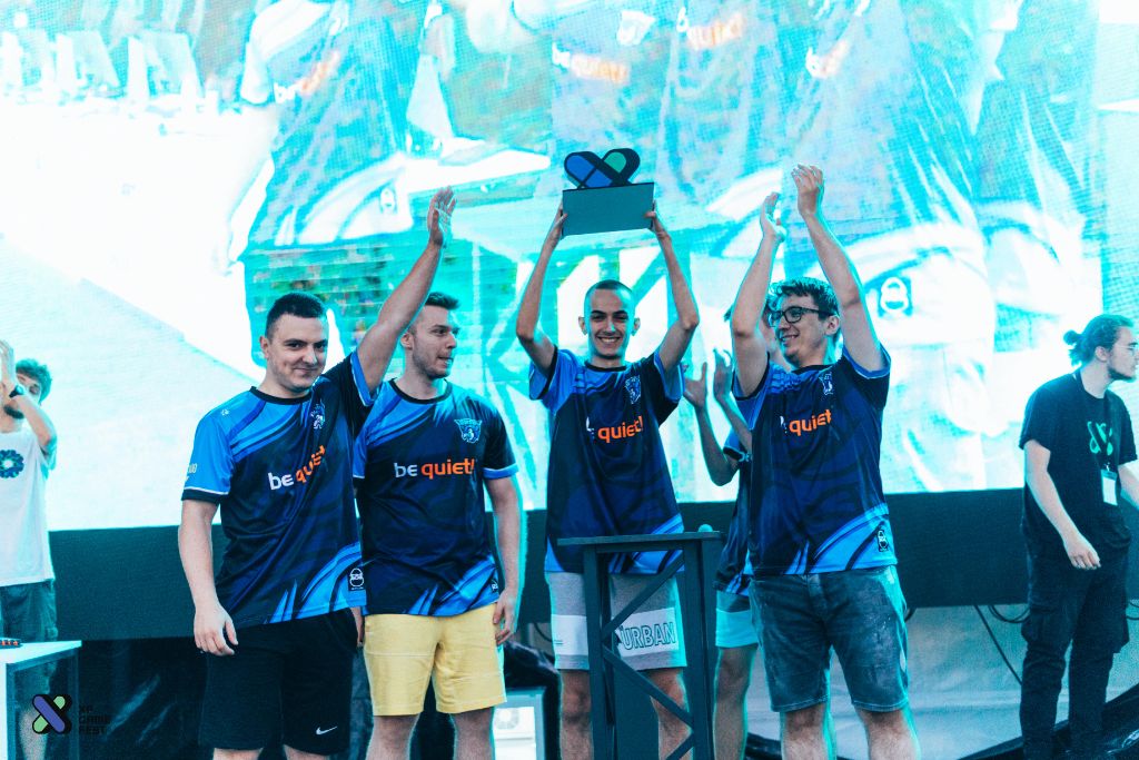 BLUEJAYS Sports – E-Sport-Plattform & Community